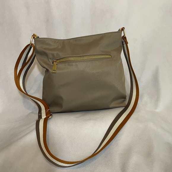 Urban Expressions Taupe Crossbody Bag - Picture 9 of 9